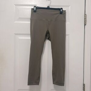 Lululemon Size 12. New w/o tags. Never worn. Perfect condition.